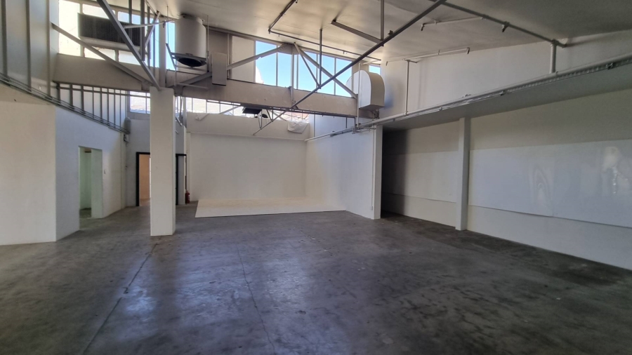 To Let Commercial Property for Rent in Woodstock Western Cape